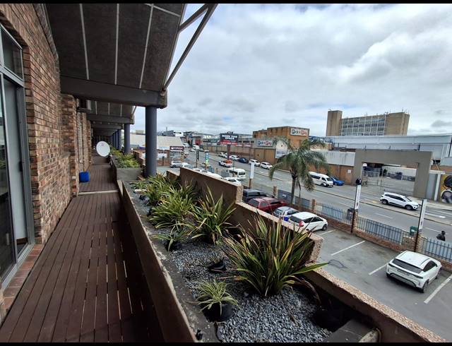48M² OFFICE TO LET IN VINCENT